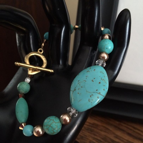 Swarovski Crystals & Pearls - Picture 4 of 7